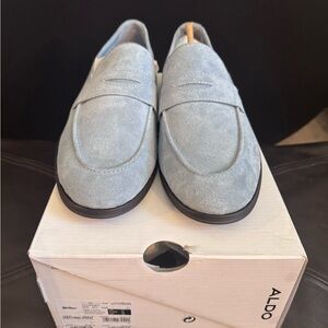 NWB ALDO Men’s Pale Blue Suede Penny Loafers size 11